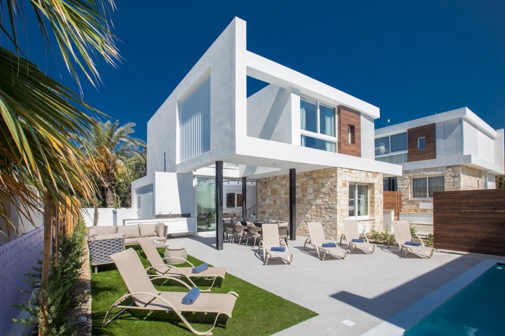Plenty of outside furniture