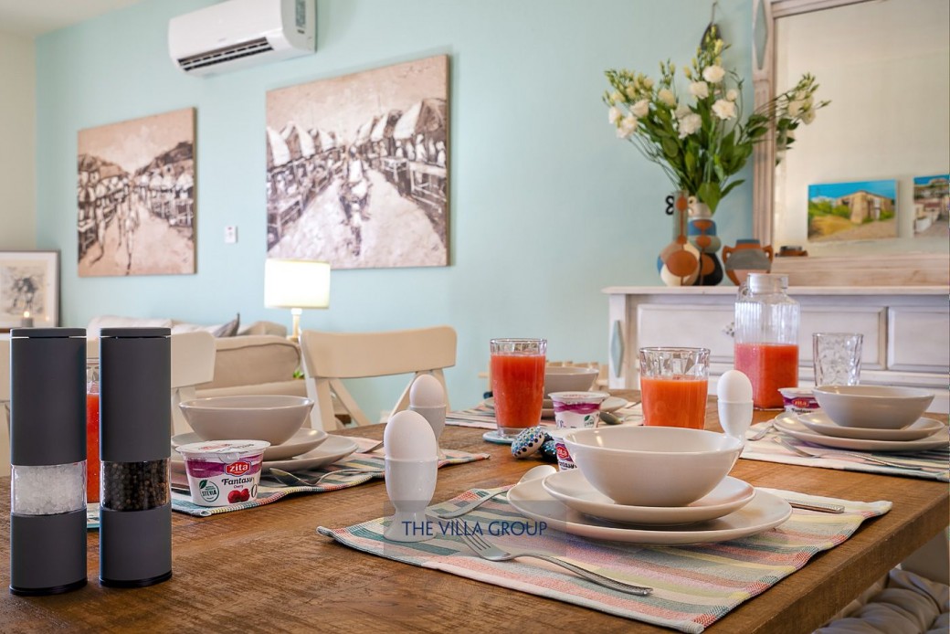 Formal dining table
