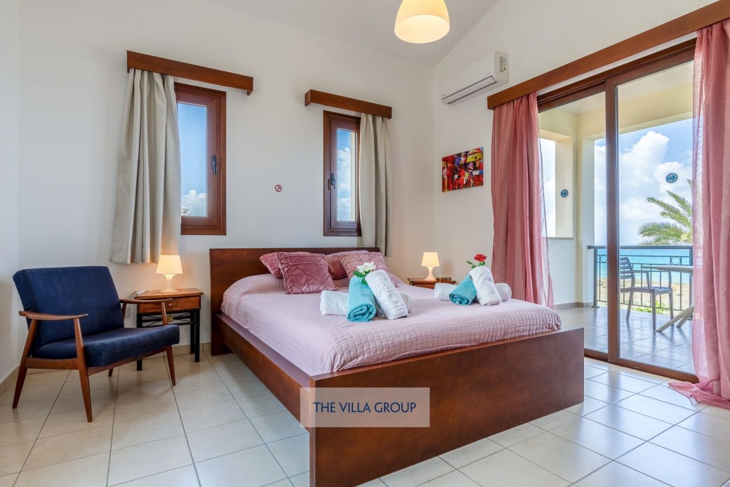 Bedroom with ensuite bathroom