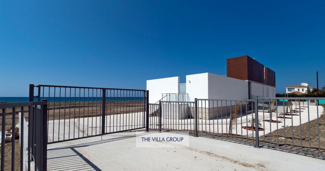 Villa's entrance