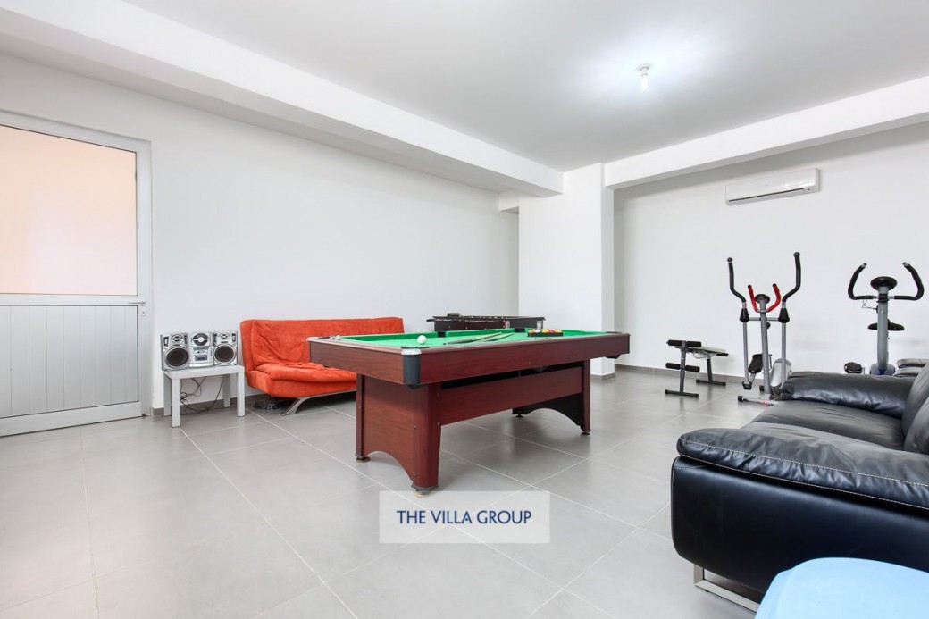 Lower ground floor games area