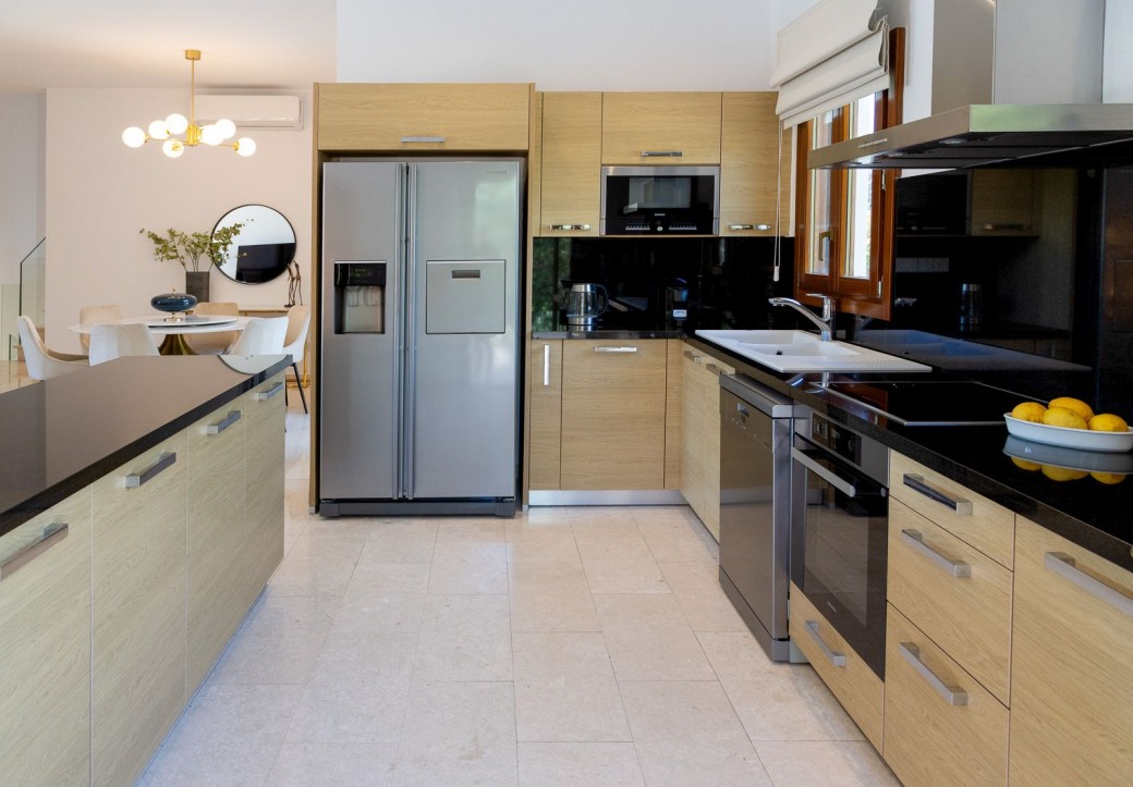 Fully equipped with all your self-catering needs