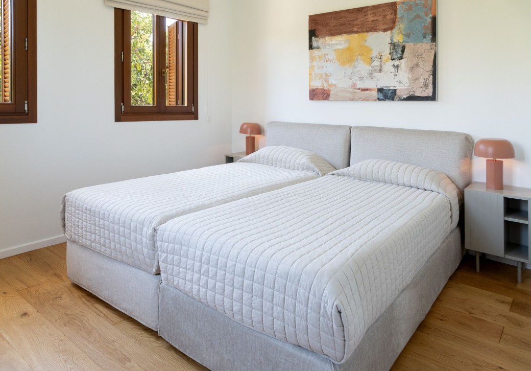 Twin bedroom located on the first floor