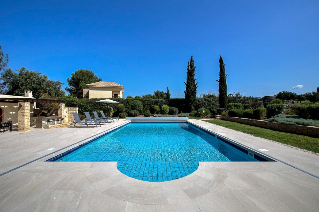 Cyprus Villa 562570
