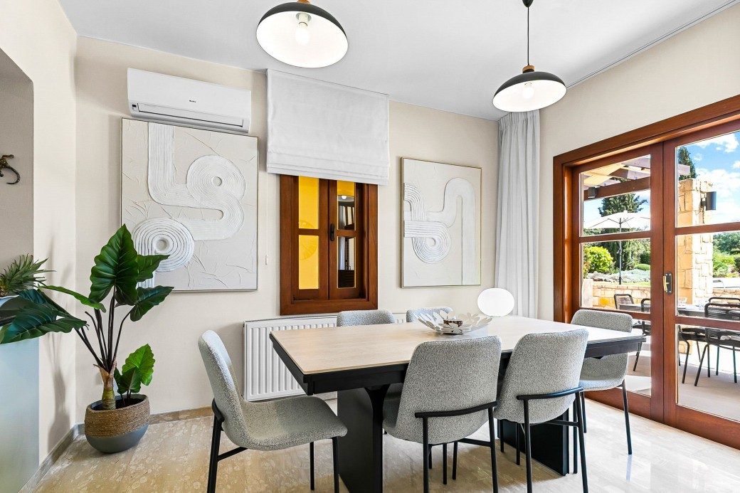 Cyprus Villa 562570