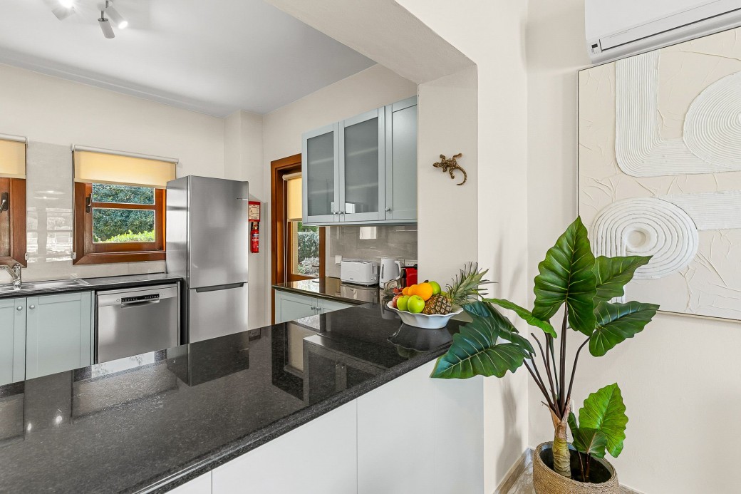 Cyprus Villa 562570