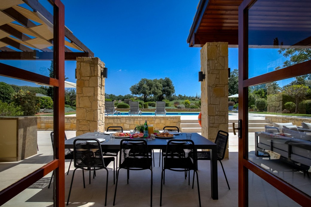 Cyprus Villa 562570
